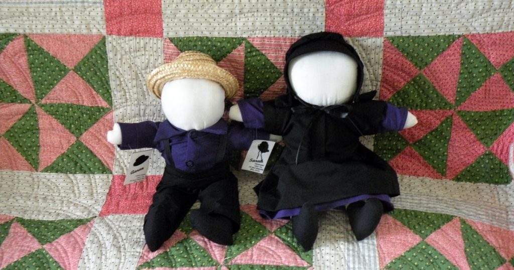 Aaron and Sarah are two Amish-made dolls from Lancaster County, PA.